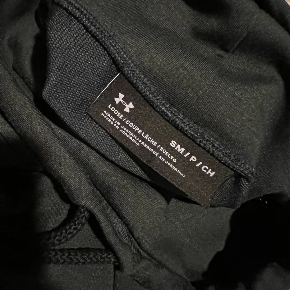 Under armour active top